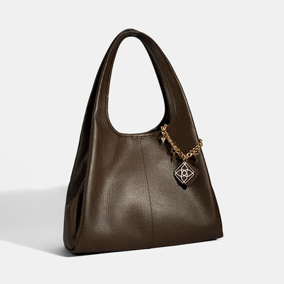 DE-12936 AW25 KADIN OMUZ ÇANTASI