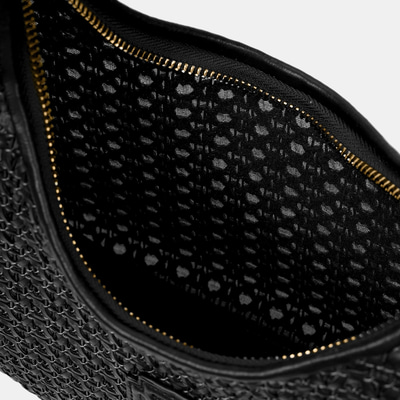 DE-13066 SS26 KADIN OMUZ ÇANTASI