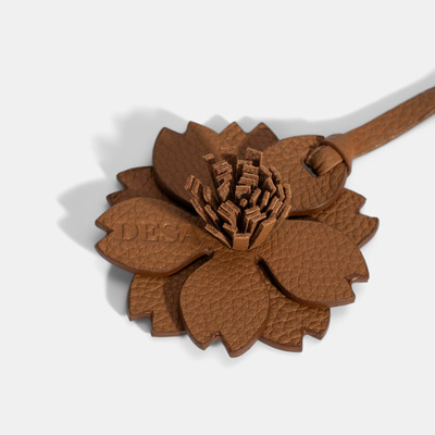 DP-4897 AW25 KADIN ÇİÇEK CHARM