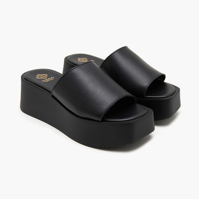 Edna Siyah Kadın Deri Terlik