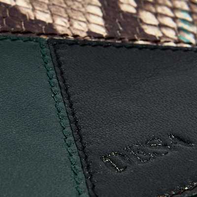 Eleena Kadın Piton Baskılı Deri Kartlık