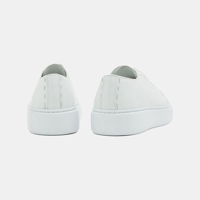 Erkek Beyaz Bağcıklı Kalın Tabanlı Deri Spor Ayakkabı