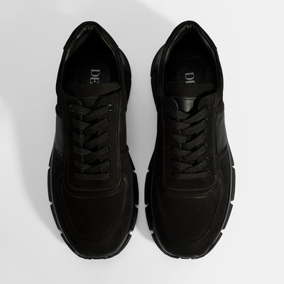 Erkek Siyah Bağcıklı Nubuk Deri Spor Ayakkabı