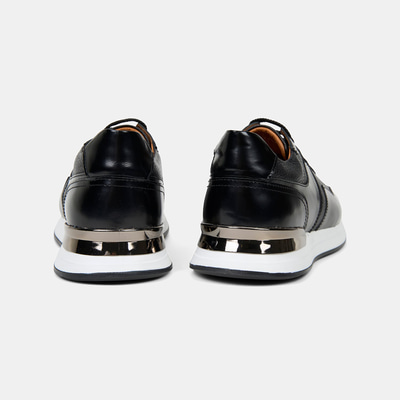 Erkek Siyah Metal Detaylı Deri Spor Ayakkabı