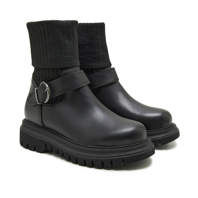 Este Siyah Kadın Bot
