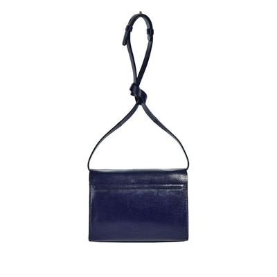 Fiyonklu Deri Çanta