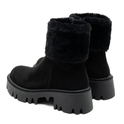 Holly Siyah Kadın Bot