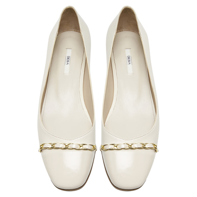 Jacinto Beyaz Kadın Zincir Detaylı Deri Babet