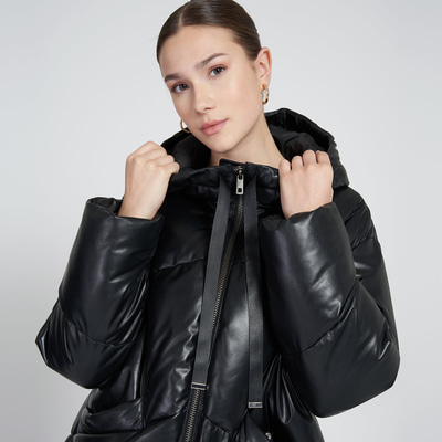 Julie Siyah Kadın Kapüşonlu Puffer Deri Mont