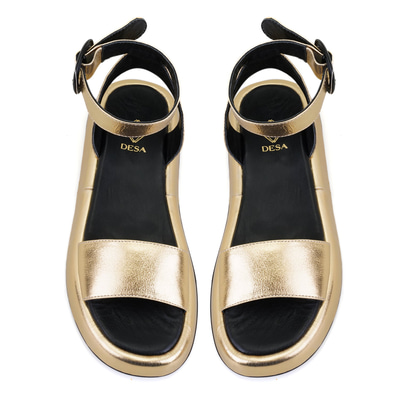 Kadın Altın Ayarlanabilir Tokalı Deri Sandalet