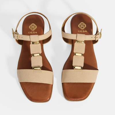 Kadın Bej Ayarlanabilir Tokalı Deri Sandalet