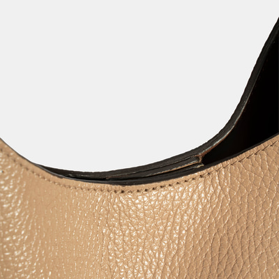 Kadın Bej Deri Omuz Çantası