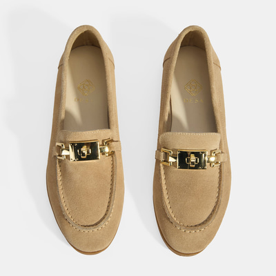 Kadın Bej Kilit Aksesuarlı Slip-On Süet Loafer