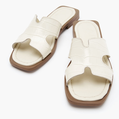 Kadın Bej Kroko Baskılı Deri Terlik