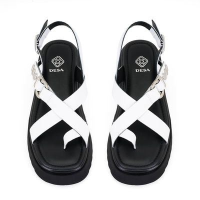 Kadın Beyaz Ayarlanabilir Tokalı Deri Sandalet