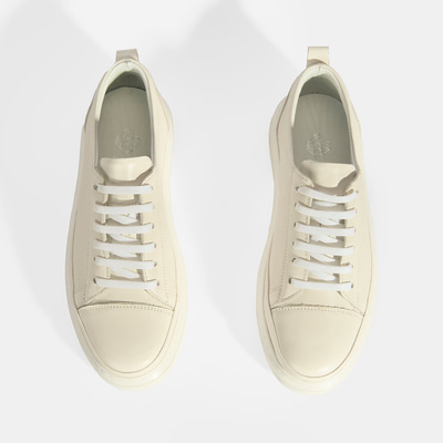 Kadın Beyaz Deri Bağcıklı Spor Ayakkabı