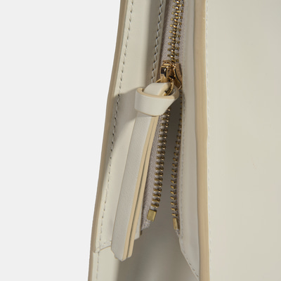 Kadın Beyaz Deri Omuz Çantası