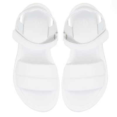 Kadın Beyaz Dolgu Tabanlı Deri Sandalet