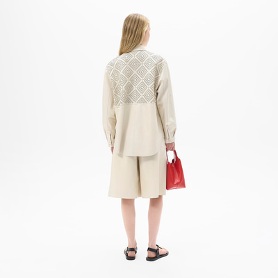 Kadın Beyaz Lazer Kesimli Geometrik Desenli Deri Gömlek