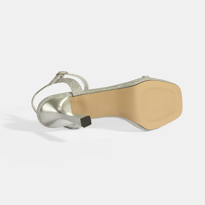 Kadın Gümüş Toka Detaylı Topuklu Abiye Sandalet