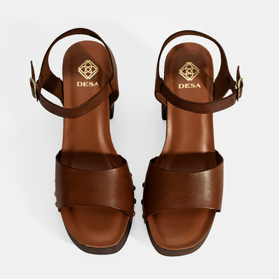 Kadın Kahve Ayarlanabilir Tokalı Deri Topuklu Sandalet