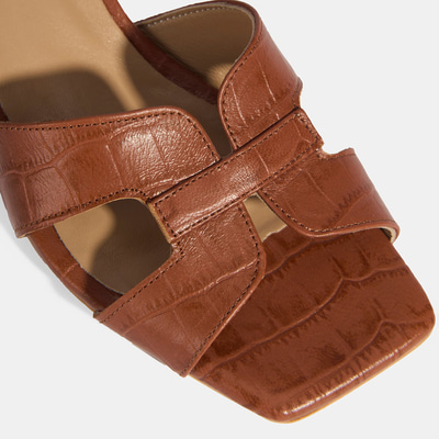 Kadın Kahve Deri Topuklu Terlik