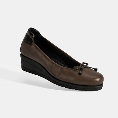 Kadın Kahve Fiyonk Detaylı DesaComfort Deri Ayakkabı