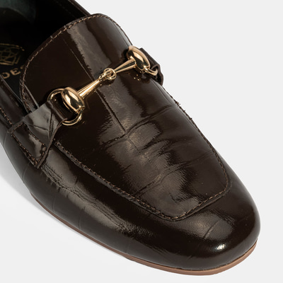 Kadın Kahve Kroko Baskılı Toka Detaylı Deri Loafer