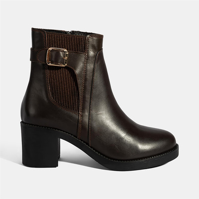 Kadın Kahve Metal Toka Detaylı Topuklu Deri Bot