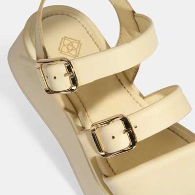 Kadın Krem Deri Sandalet