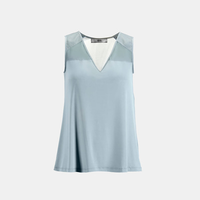 Kadın Mavi Deri Detaylı Perforeli Bluz