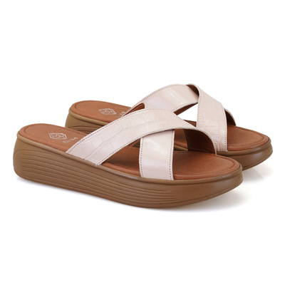 Kadın Pudra Dolgu Topuklu Deri Terlik