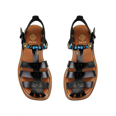 Kadın Siyah Aksesuar Detaylı Deri Sandalet