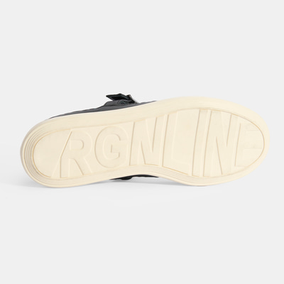 Kadın Siyah Ayarlanabilir Tokalı File Detaylı Ayakkabı