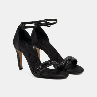 Kadın Siyah Ayarlanabilir Tokalı Taşlı Topuklu Abiye Sandalet