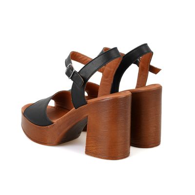 Kadın Siyah Ayarlanabilir Tokalı Topuklu Deri Sandalet