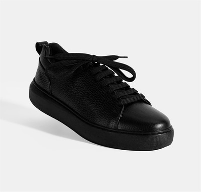 Kadın Siyah Bağcıklı Deri Günlük Ayakkabı