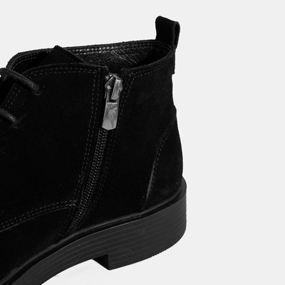 Kadın Siyah Bağcıklı Süet Bot