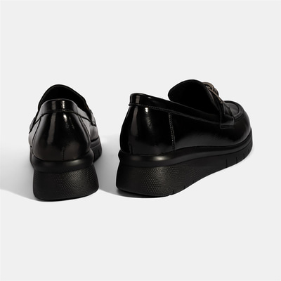 Kadın Siyah DesaComfort Toka Detaylı Deri Ayakkabı