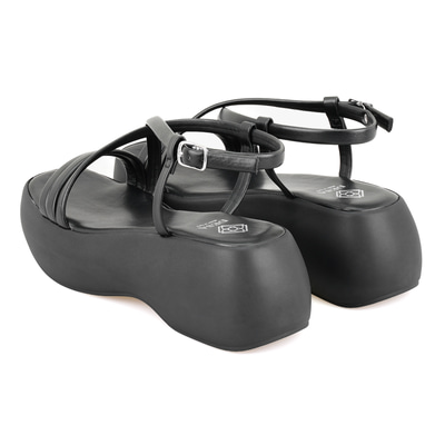 Kadın Siyah Dolgu Tabanlı Sandalet