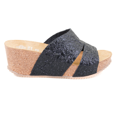 Kadın Siyah Dolgu Topuklu Deri Terlik