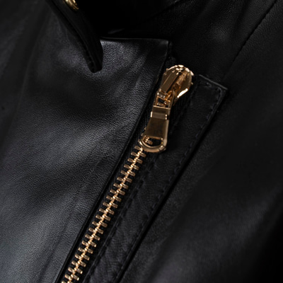 Kadın Siyah Hakim Yakalı Fit Deri Ceket