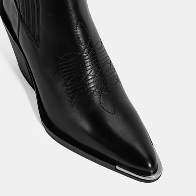 Kadın Siyah Kalın Topuklu Deri Bot