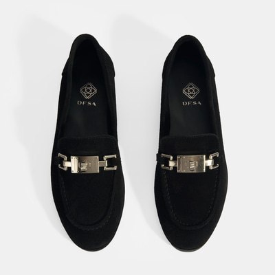 Kadın Siyah Kilit Aksesuarlı Slip-On Süet Loafer