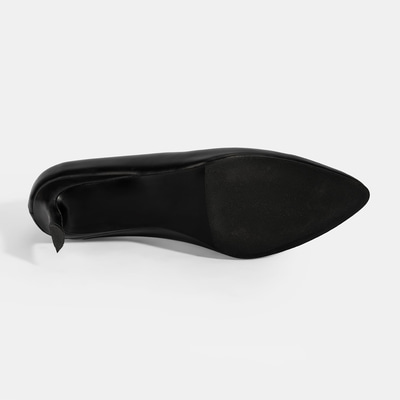 Kadın Siyah Klasik Topuklu Deri Ayakkabı