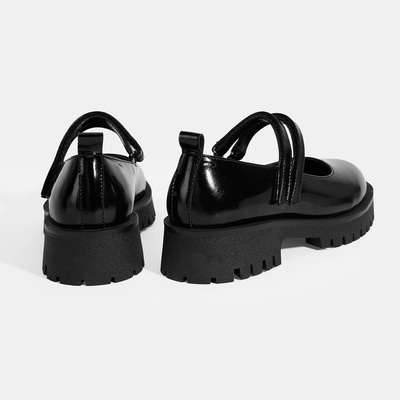 Kadın Siyah Mary Jane Cırt Detaylı Deri Babet