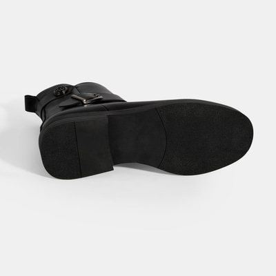 Kadın Siyah Metal Toka Detaylı Deri Bot