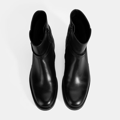 Kadın Siyah Metal Toka Detaylı Fermuarlı Deri Bot