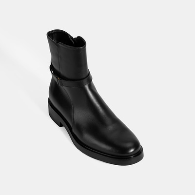 Kadın Siyah Metal Toka Detaylı Fermuarlı Deri Bot