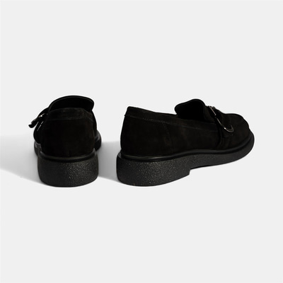 Kadın Siyah Metal Toka Detaylı Süet Loafer